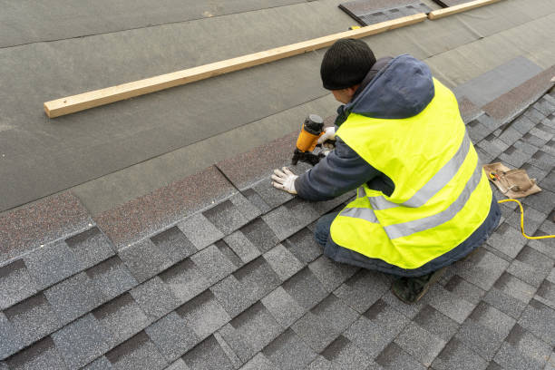 Best Local Roofing Companies  in Briarcliff, TX